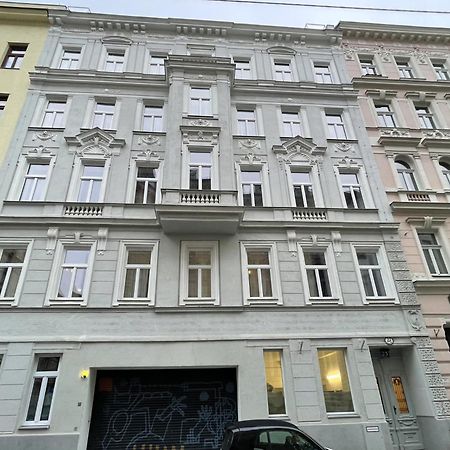 Home Sweet Home - Vienna Central מראה חיצוני תמונה